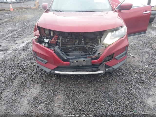 5N1AT2MTXJC842531 Nissan ROGUE SV