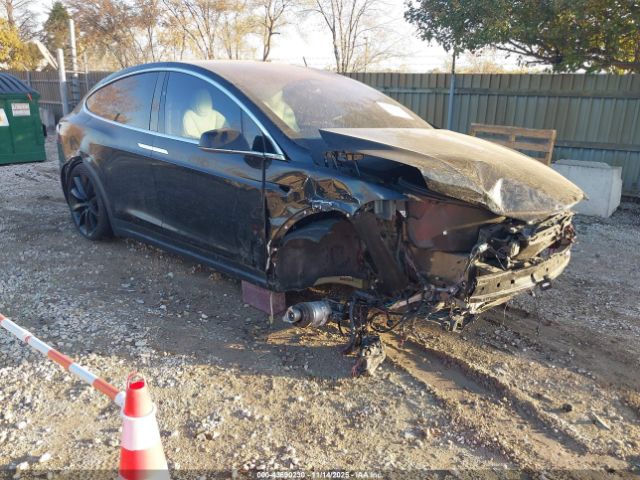 2020 TESLA MODEL X 5YJXCBE28LF301634