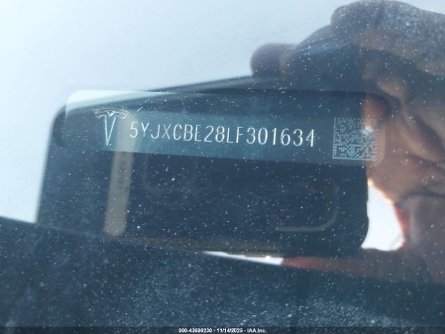 2020 TESLA MODEL X 5YJXCBE28LF301634 Photo 8