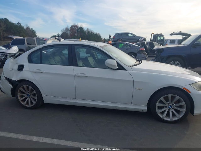 Продаж на аукціоні авто 2011 Bmw 328i, vin: WBAPH5G54BNM73960, номер лоту: 43690274