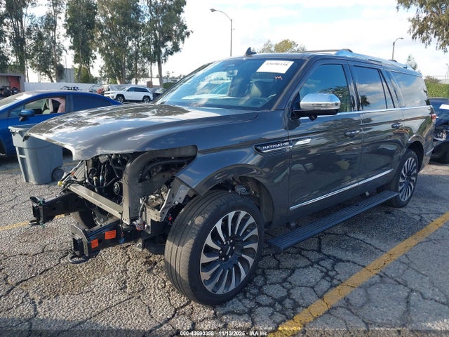 5LMJJ3TG7PEL14522 Lincoln Navigator Black Label L