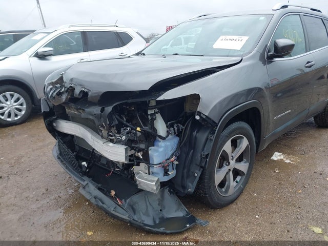 43690434 :رقم المزاد ، 1C4PJMDX1KD272921 vin ، 2019 Jeep Cherokee Limited 4x4 مزاد بيع
