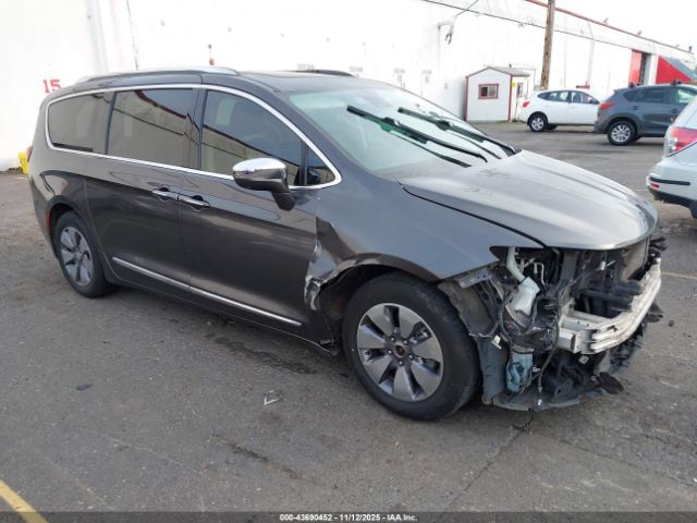 2019 CHRYSLER PACIFICA HYBRID 2C4RC1N73KR681595