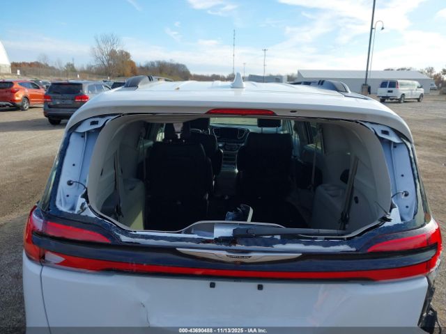 2022 CHRYSLER PACIFICA 2C4RC1BG2NR197913 Photo 5
