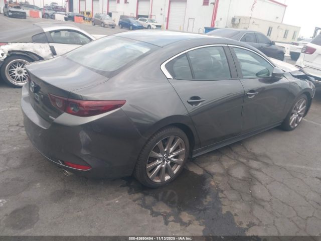 2019 MAZDA MAZDA3 JM1BPBAMXK1116658 Photo 3