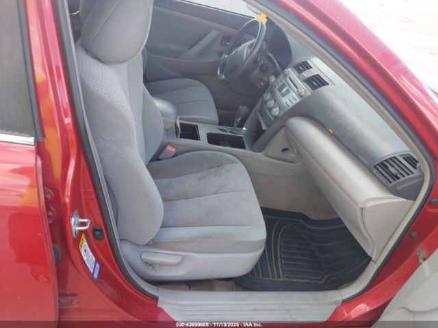 2011 TOYOTA CAMRY 4T1BF3EK7BU736203 Photo 4