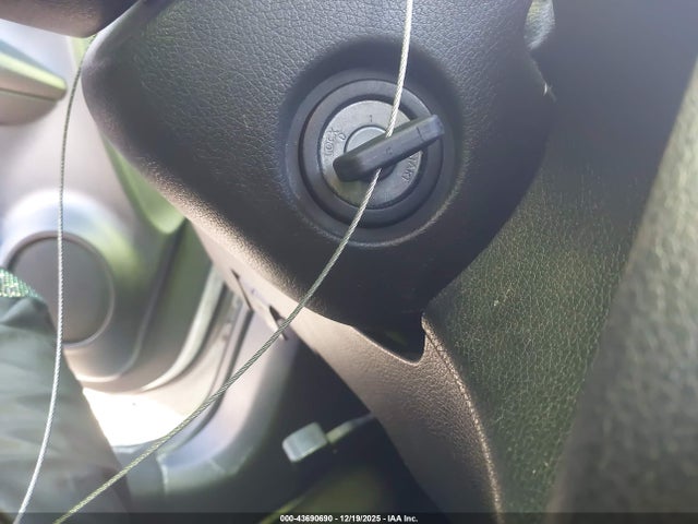 Nissan ROGUE S 2014 5N1AT2MT4EC842580 Image 11