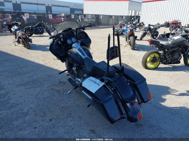 2023 HARLEY-DAVIDSON FLTRX 1HD1KHC11PB655055 Photo 2