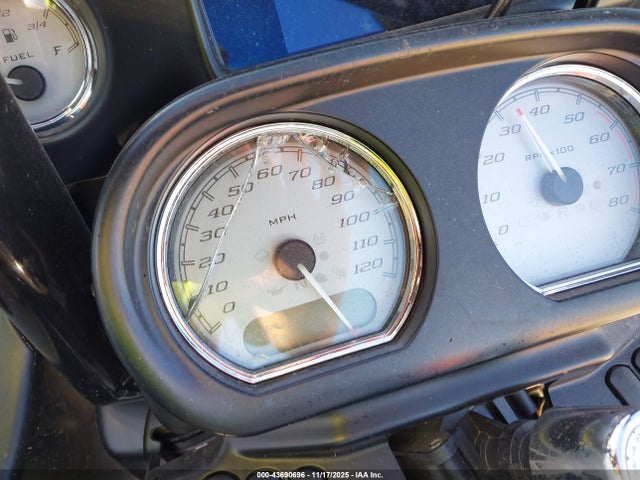 2023 HARLEY-DAVIDSON FLTRX 1HD1KHC11PB655055 Photo 6