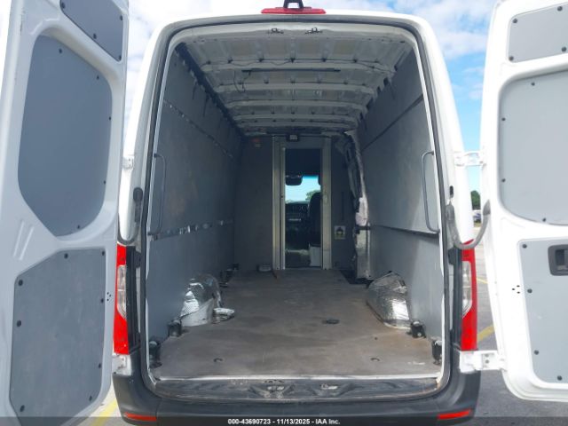 2021 MERCEDES-BENZ SPRINTER 2500 W1Y4DCHY7MT049570 Photo 7