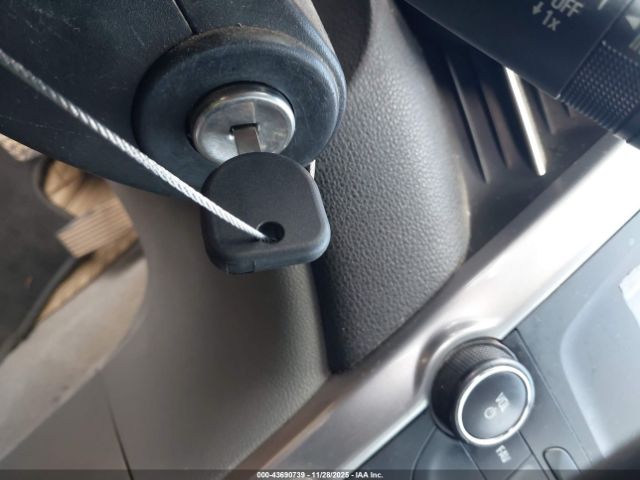 2015 CHEVROLET MALIBU 1G11A5SL2FF277902 Photo 10