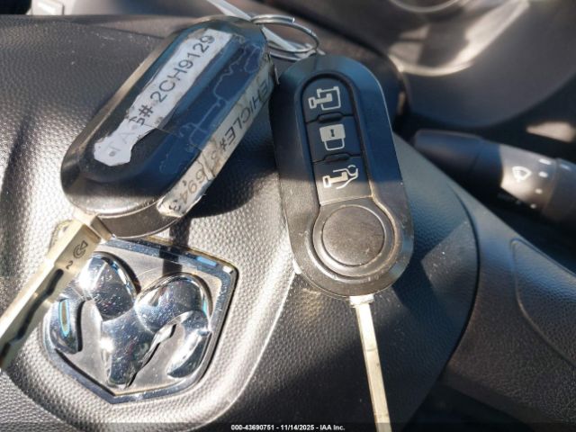 2015 RAM PROMASTER 1500 3C6TRVAG0FE512201 Photo 10