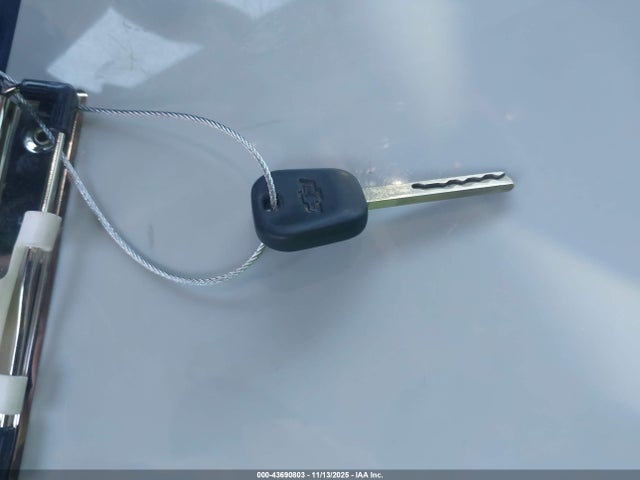 2017 CHEVROLET SILVERADO 1500 3GCUKREC1HG140018 Photo 10