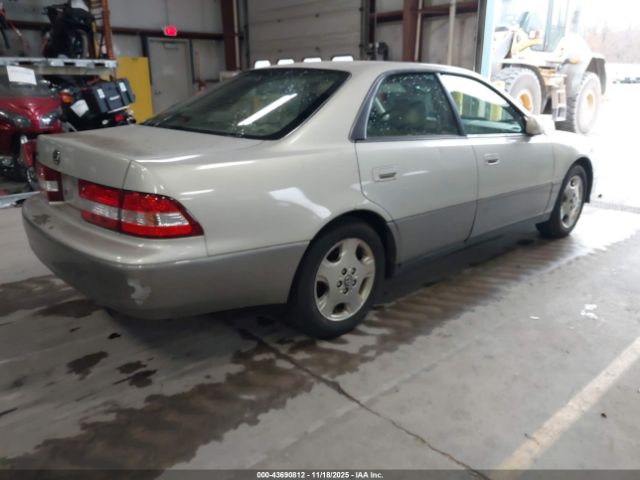 2001 LEXUS ES 300 JT8BF28G910320535 Photo 3
