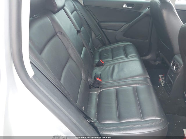 WVGTV7AX6HW508397 Volkswagen Tiguan 2.0t Sport