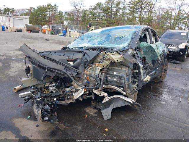 2024 TESLA MODEL 3 5YJ3E1EAXRF735542 Photo 5