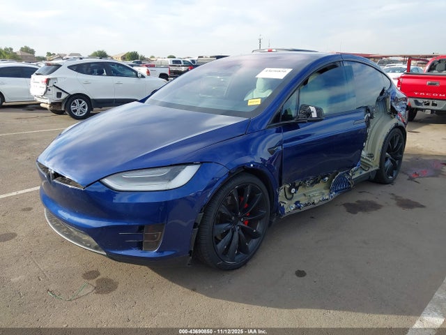 2020 TESLA MODEL X 5YJXCBE41LF261978 Photo 1