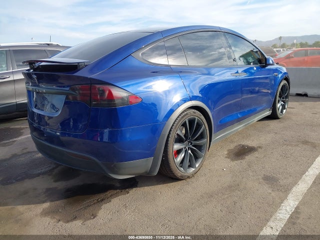 2020 TESLA MODEL X 5YJXCBE41LF261978 Photo 3