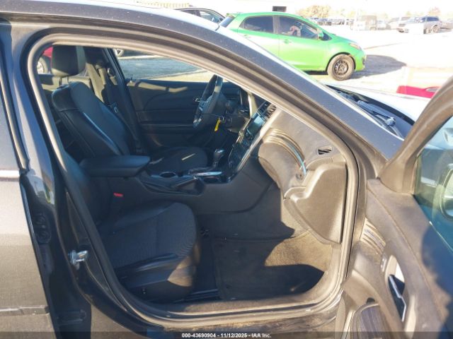 2015 CHEVROLET MALIBU 1G11C5SL6FF103759 Photo 4