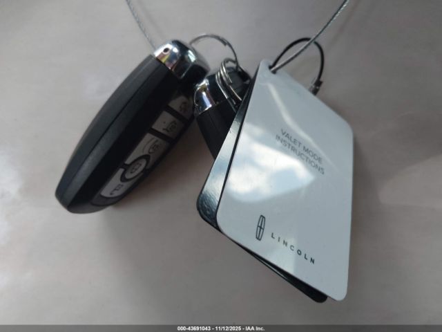 2021 LINCOLN NAVIGATOR 5LMJJ3LT8MEL01755 Photo 10