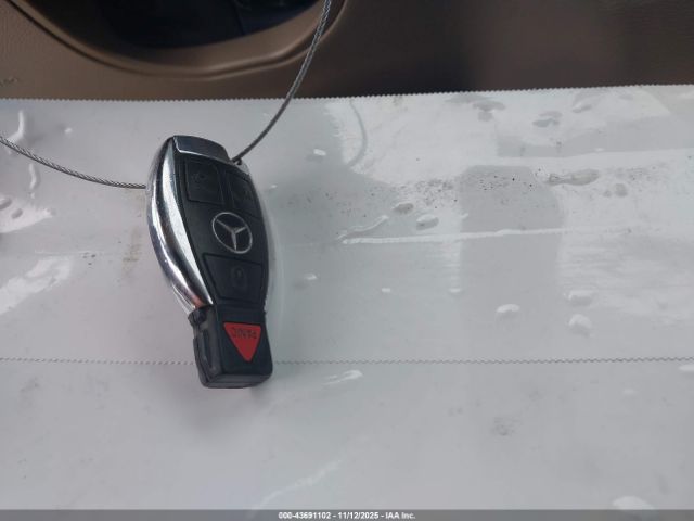 2011 MERCEDES-BENZ GLK 350 WDCGG5GB2BF628828 Photo 10