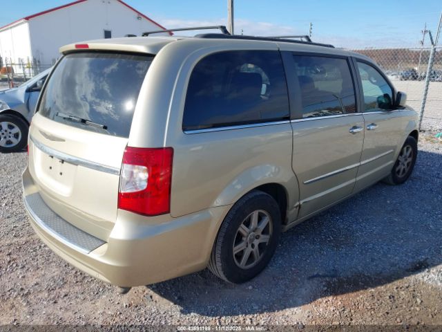 2011 CHRYSLER TOWN & COUNTRY 2A4RR5DG2BR677507 Photo 3