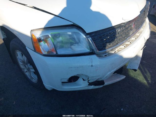 2011 MITSUBISHI ENDEAVOR 4A4JN2AS3BE034983 Photo 5