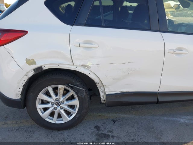JM3KE2CY1G0811606 Mazda Cx-5 Touring