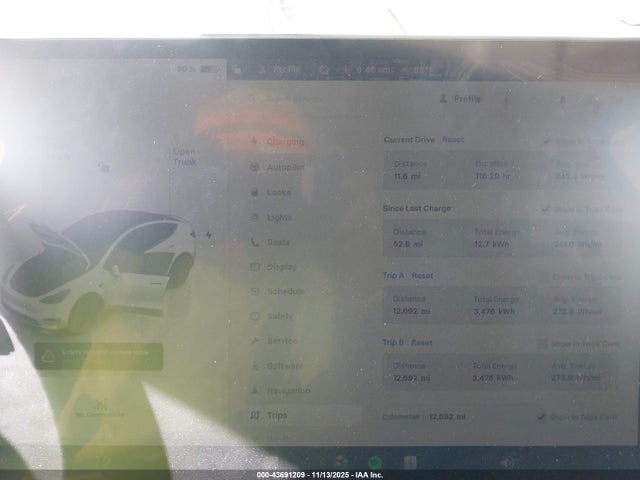 2023 TESLA MODEL Y 7SAYGDEF9PF665514 Photo 6