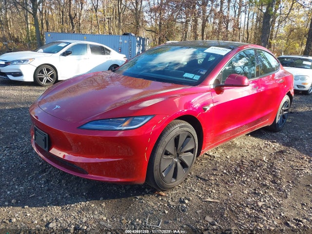 2025 TESLA MODEL 3 5YJ3E1EA0SF021585 Photo 1