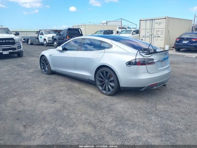 2013 TESLA MODEL S 5YJSA1CP8DFP28242 Photo 2