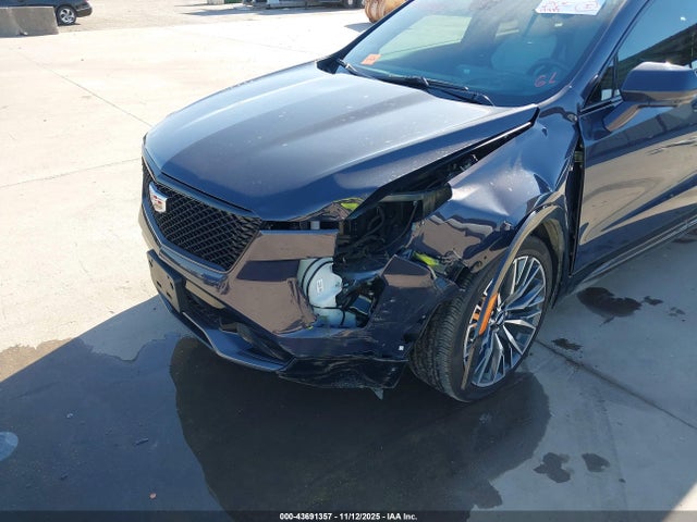 2025 CADILLAC XT4 1GYFZER4XSF125973 Photo 5