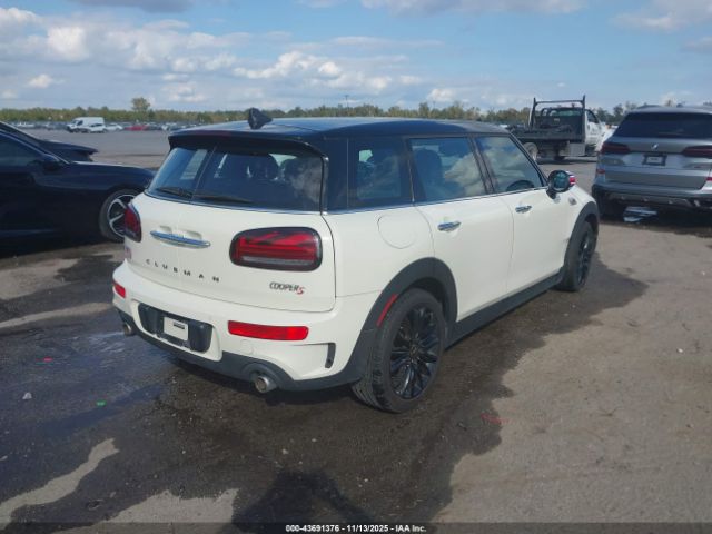 2021 MINI CLUBMAN WMWLV7C07M2N54047 Photo 3