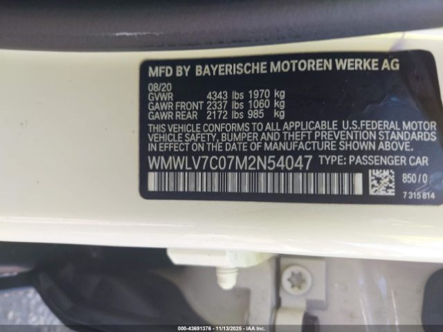 2021 MINI CLUBMAN WMWLV7C07M2N54047 Photo 8