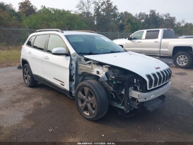 2017 JEEP CHEROKEE 1C4PJLCB9HW510348 Photo 0