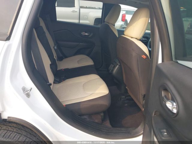 2017 JEEP CHEROKEE 1C4PJLCB9HW510348 Photo 7