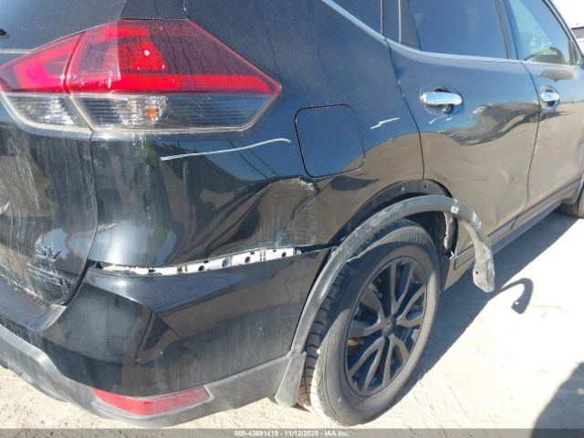 2018 NISSAN ROGUE 5N1AT2MT1JC726294 Photo 5