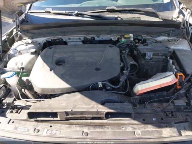 2024 VOLVO XC40 YV4L12UK6R2210523 Photo 9