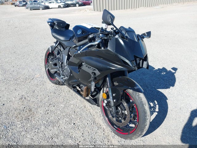 2025 YAMAHA YZFR7 JYARM38Y8SA003633