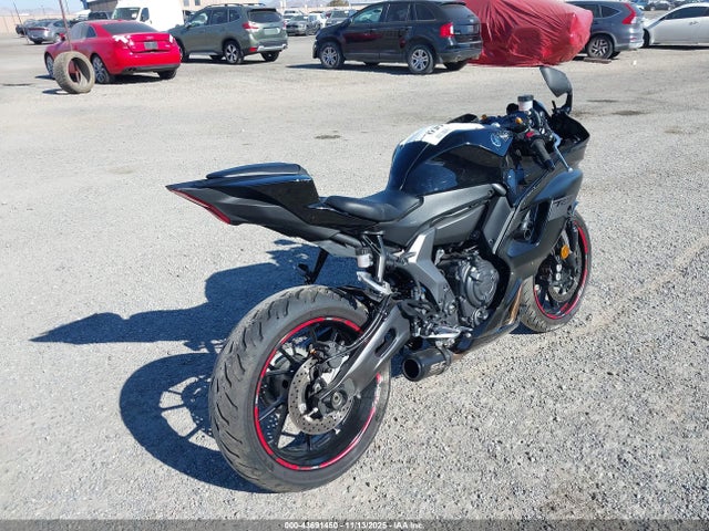 2025 YAMAHA YZFR7 JYARM38Y8SA003633 Photo 3
