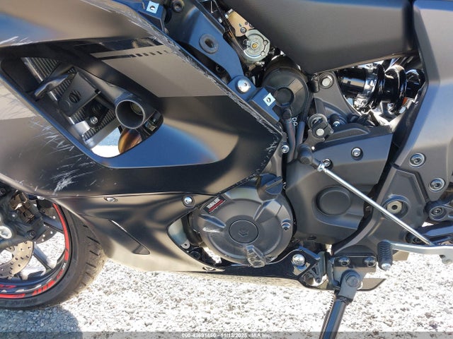 2025 YAMAHA YZFR7 JYARM38Y8SA003633 Photo 8
