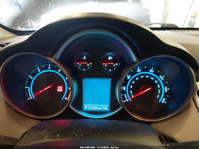 1G1PA5SG9F7110573 Chevrolet Cruze Ls Auto