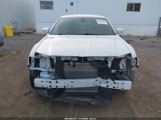 2C3CCAGGXGH182958 Chrysler 300 300s