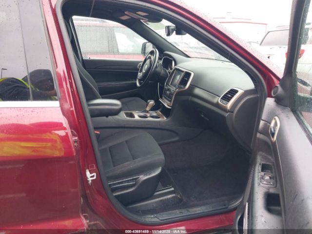 2017 JEEP GRAND CHEROKEE 1C4RJEAG0HC609385 Photo 4