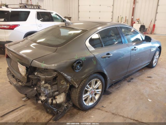 2018 JAGUAR XE SAJAJ4FX0JCP38055 Photo 3