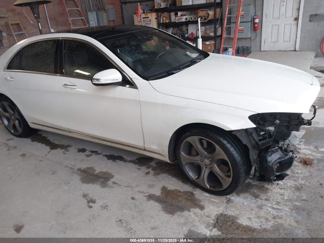 2015 MERCEDES-BENZ S 550 WDDUG8FB4FA128786