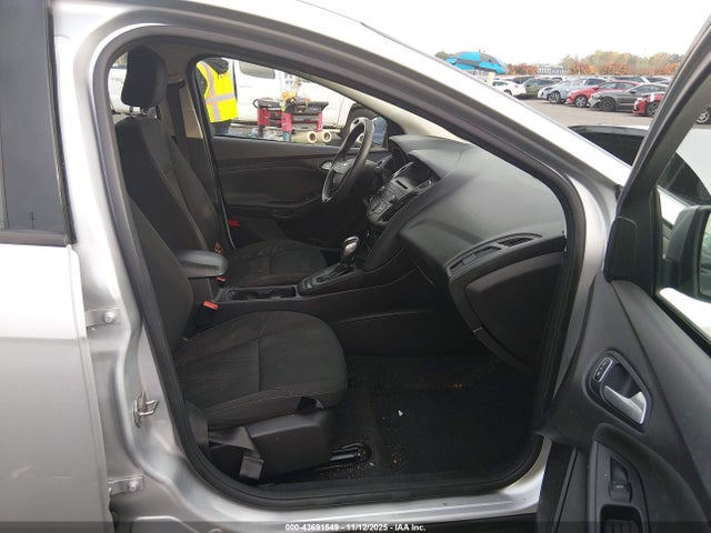 Ford FOCUS SE 2015 1FADP3F29FL262460 Image 5