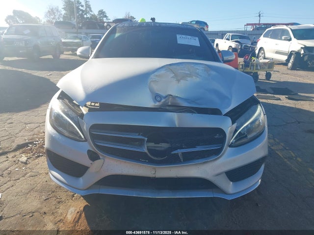 2015 Mercedes-benz C 300 Sport მანქანა იყიდება აუქციონზე, vin: 55SWF4JB5FU072627, აუქციონის ნომერი: 43691578