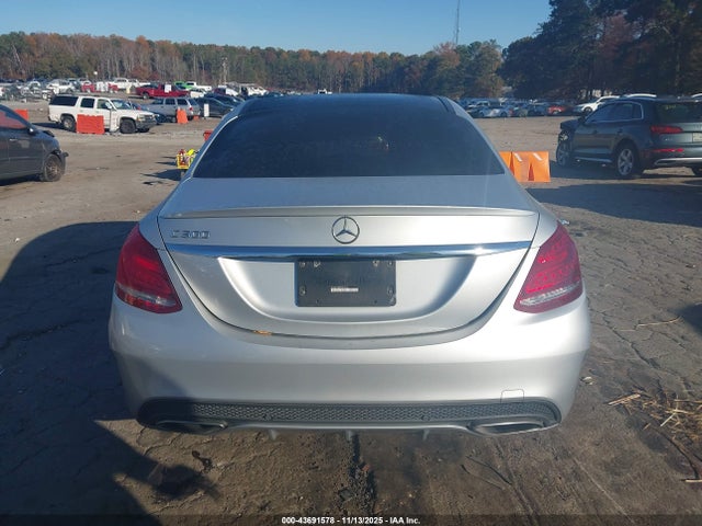 2015 Mercedes-benz C 300 Sport მანქანა იყიდება აუქციონზე, vin: 55SWF4JB5FU072627, აუქციონის ნომერი: 43691578