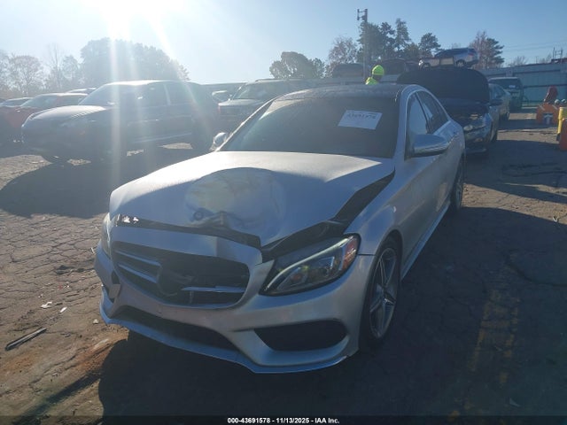 2015 Mercedes-benz C 300 Sport მანქანა იყიდება აუქციონზე, vin: 55SWF4JB5FU072627, აუქციონის ნომერი: 43691578